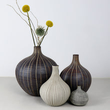 Load image into Gallery viewer, Congo Vase Ceramics Living Green Decor