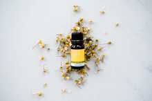 Load image into Gallery viewer, Essential Oil Chamomile 3% (German) Living Green Decor