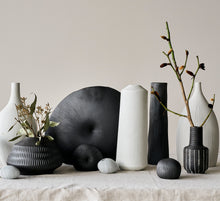 Load image into Gallery viewer, Mollusc Vase Monochrome Ceramics Living Green Decor