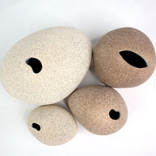 Load image into Gallery viewer, Pebble Sand Ceramics Living Green Decor