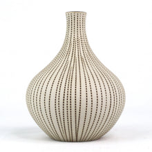 Load image into Gallery viewer, Swell Vase Ceramics Living Green Decor