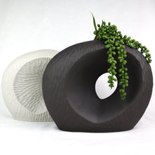 Load image into Gallery viewer, Vortex Vase Ceramics Living Green Decor