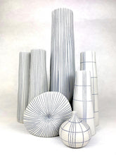 Load image into Gallery viewer, Porcelain Ceramic Vase Australia
