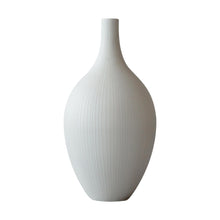 Load image into Gallery viewer, Bene Chalk vases Roshi Ceramics Large 
