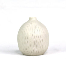 Load image into Gallery viewer, Cucumis Vase Ceramics Living Green Decor White SMALL 
