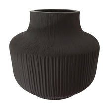 Load image into Gallery viewer, Diana vases Roshi Ceramics Short 
