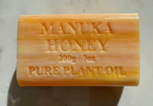 Load image into Gallery viewer, Plant Oil Luxury Fragrance Soaps Box of 4 Soap Living Green Decor Manuka Honey 4 Soap Bars 
