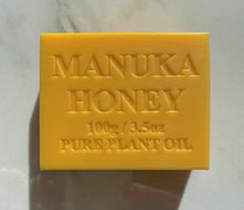 Load image into Gallery viewer, Plant Oil Luxury Fragrance Soaps Box of 8 Soap Living Green Decor Manuka Honey Box of 8 Soaps 
