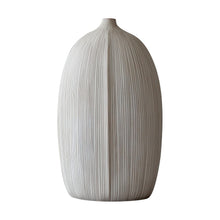Load image into Gallery viewer, Verti vases Roshi Ceramics Tall 

